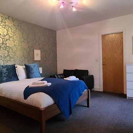 Pass The Keys Spacious 3Beds Flat Near City Centre - Free Parking Edimburgo Exterior foto