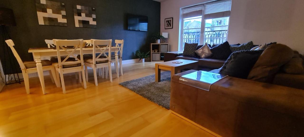 Pass The Keys Spacious 3Beds Flat Near City Centre - Free Parking Edimburgo Exterior foto