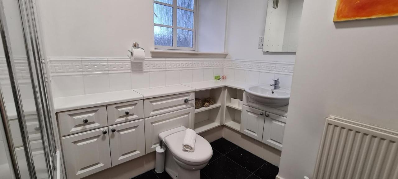Pass The Keys Spacious 3Beds Flat Near City Centre - Free Parking Edimburgo Exterior foto